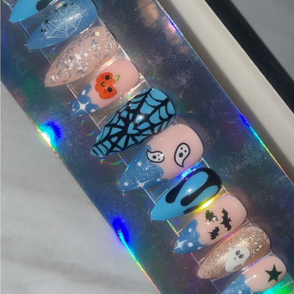 Halloween Themed Press-On Nails